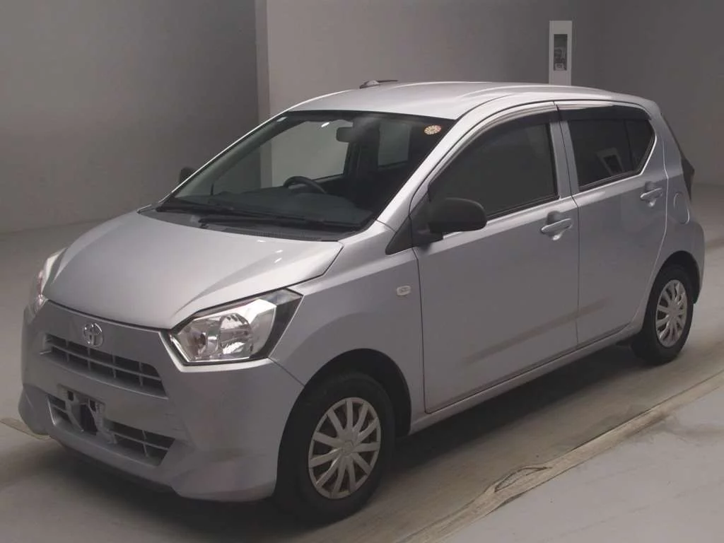Toyota Pixis Epoch LA350A 2021